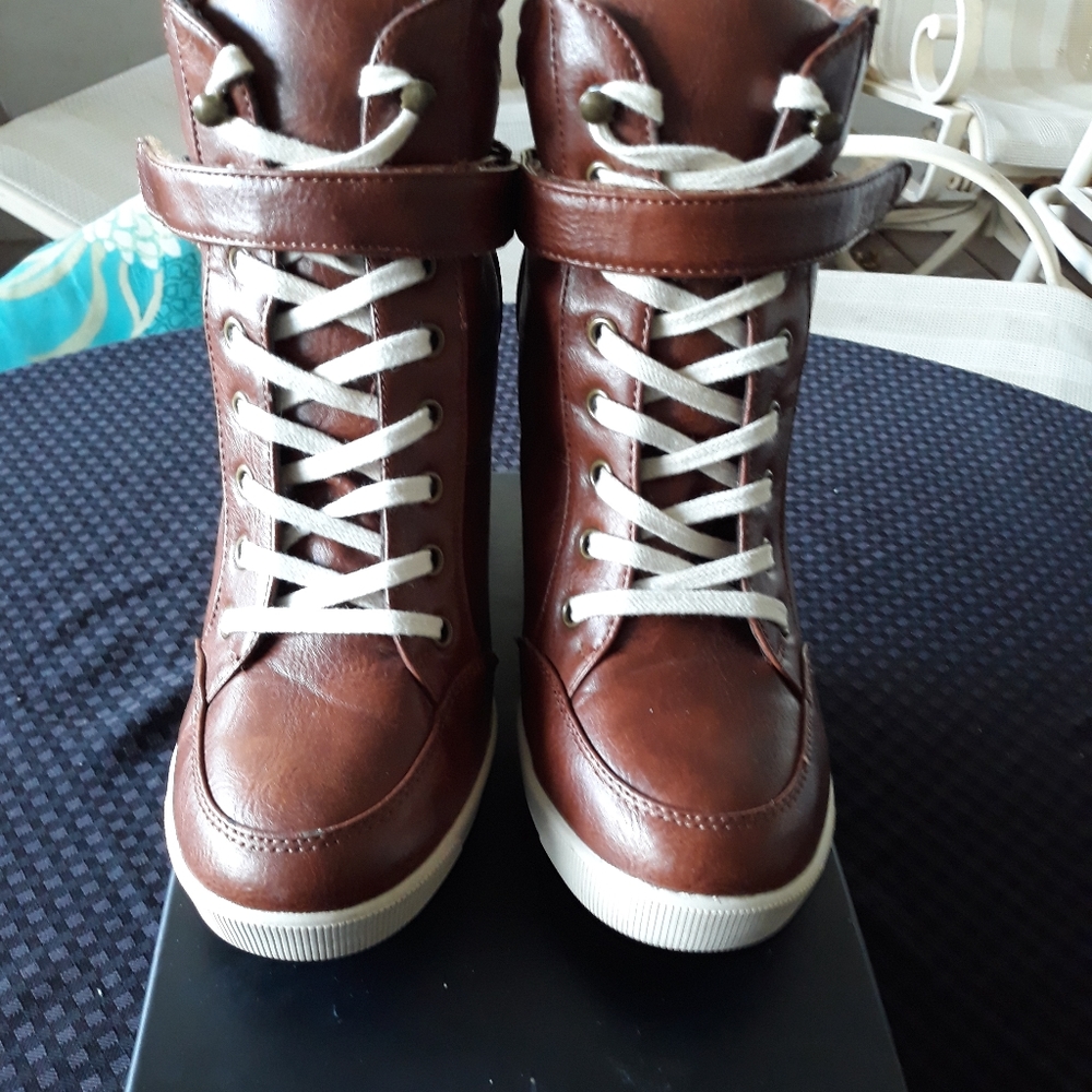 Steve Madden Wedge Boots